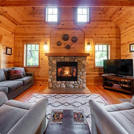 On The River Wooded Bliss Cabin Near Loloma McKenzie Bridge Exterior foto