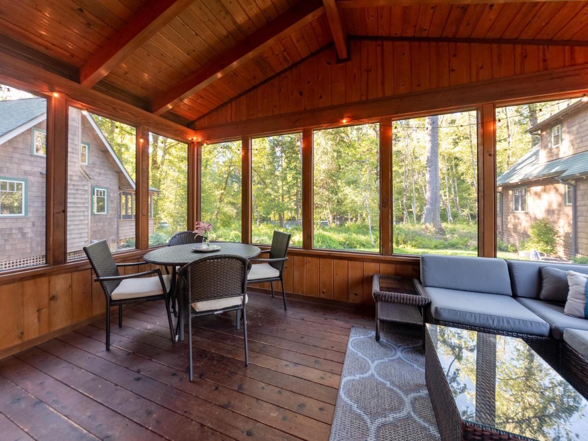 On The River Wooded Bliss Cabin Near Loloma McKenzie Bridge Exterior foto